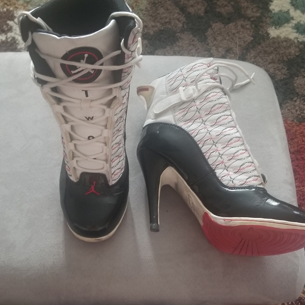 Nike sneaker heels